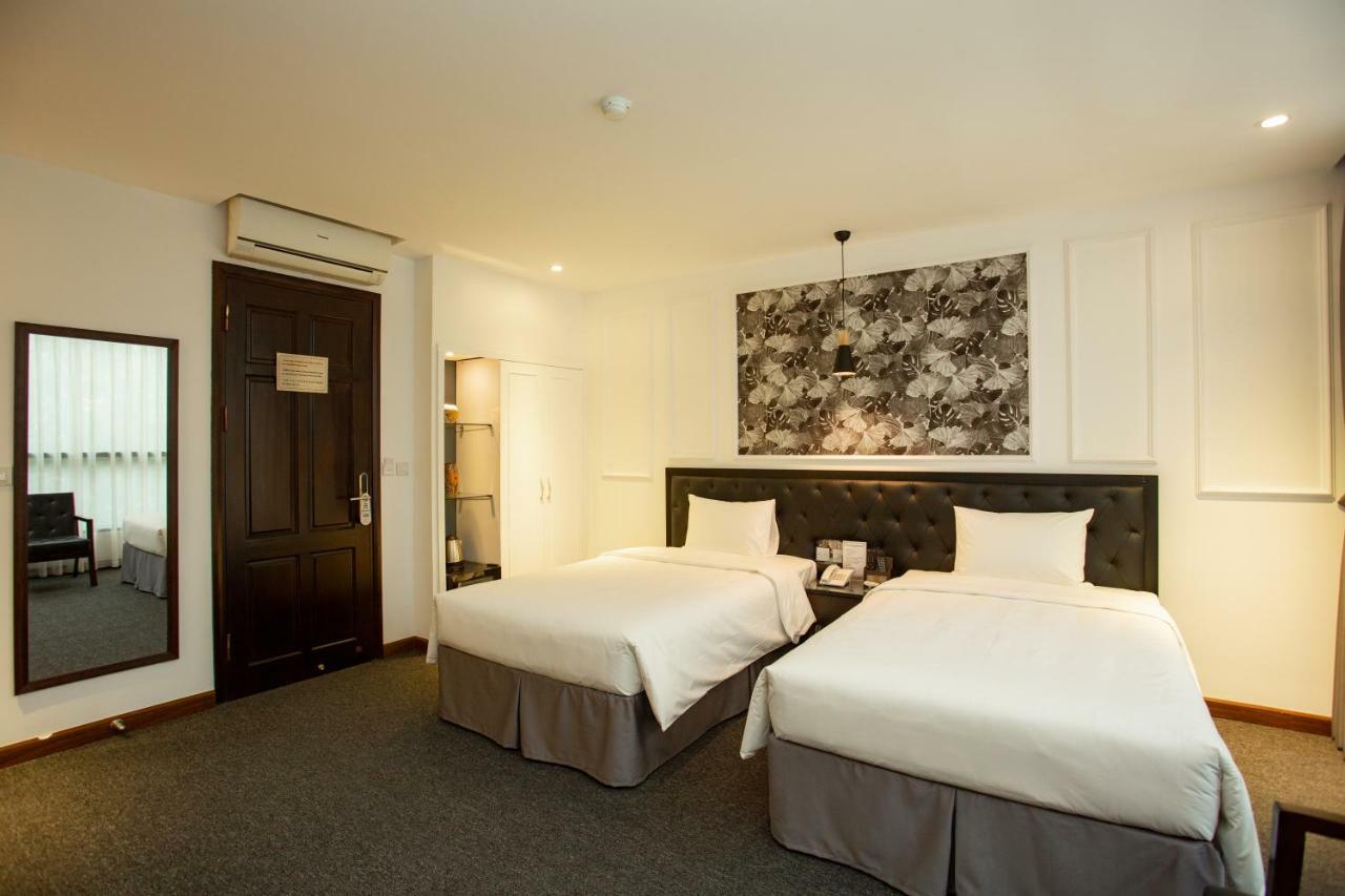 Adeline Hotel Hanoi Exterior photo