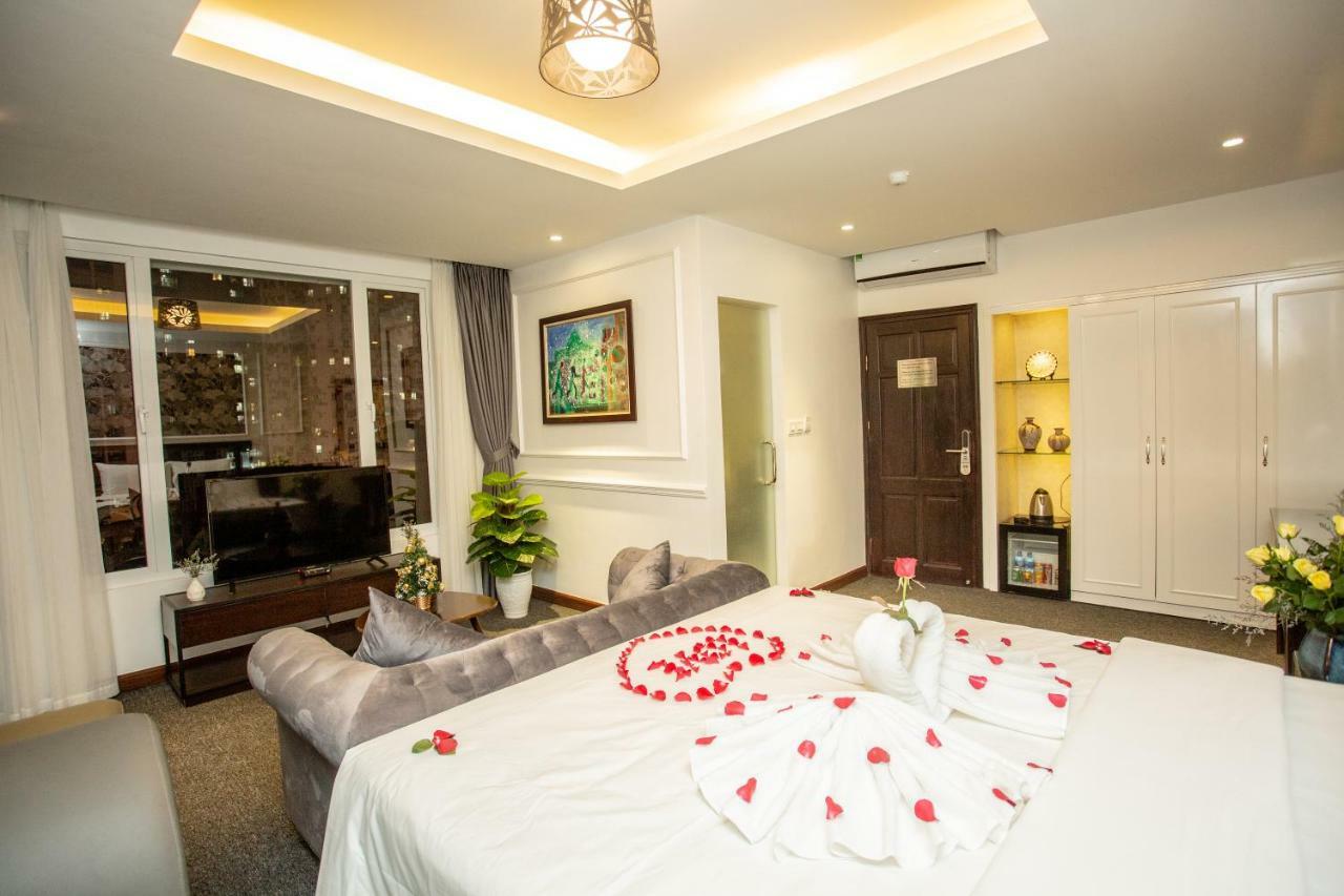Adeline Hotel Hanoi Exterior photo